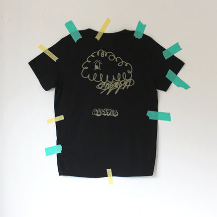 Camiseta Pilar All Eyes Preta Cloud