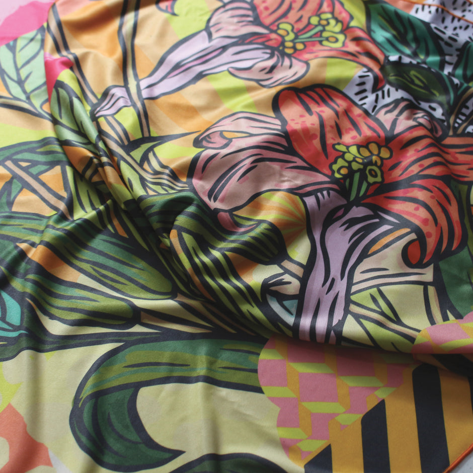 Lenço Bandana Lírios Laranjas